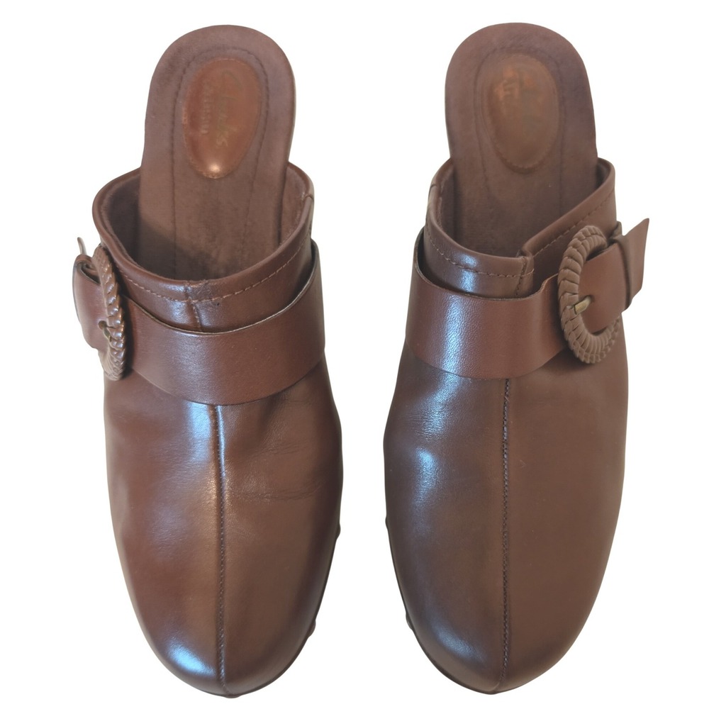 Clarks Artisan Brown Leather Clogs Mules Buckle Studded Wood Heel Womens 9M
